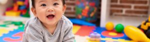 Quels jouets Montessori pour un bébé de 0 à 12 mois ?